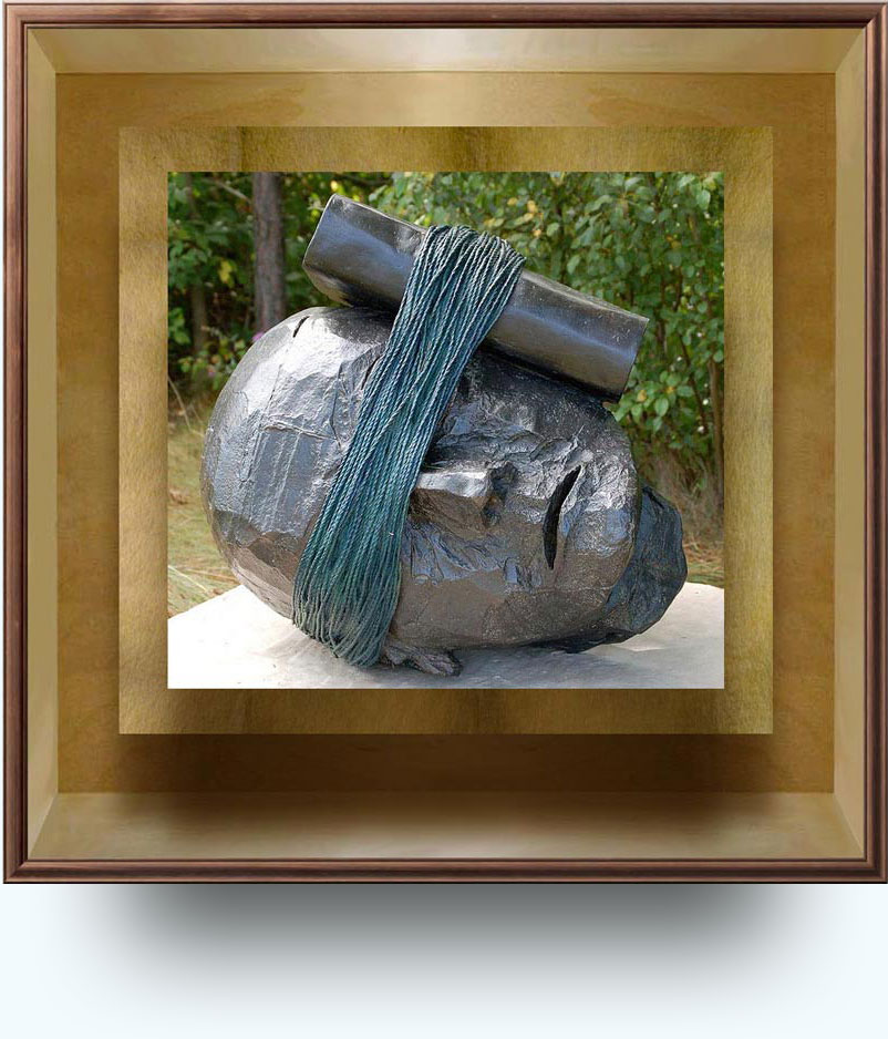Bill Woodrow (b. in 1948 near Henley, Oxfordshire, UK. Lives and works in London). Listening to History. 1995; cast 2001. Bronze. 75×68×79 cm. Frederik Meijer Gardens & Sculpture Park, Grand Rapids, Michigan, US. www.flickr.com/photos/hanneorla/4062347148/