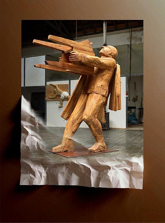 Francisco Leiro Lois (b. 1957 in Cambados, Pontevedra, España). Mudanza (Transmigration / переселение, переезд). 2010. Madera pinotea (Wood of Pine / сосна). 115×170×115 cm. Exhibited «Francisco Leiro: Escultura» in Marlborough Gallery, Madrid (october – december 2010).